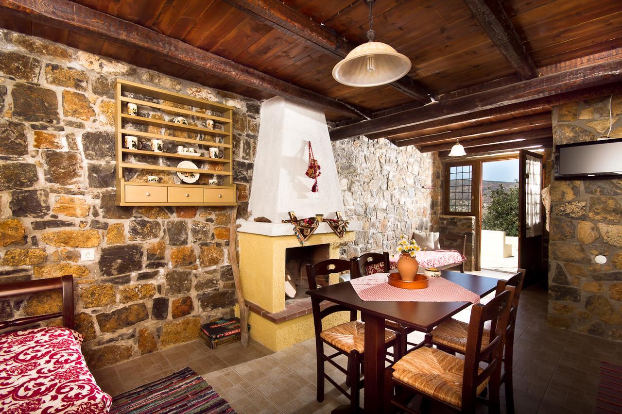 Monastiraki Traditional Guest House Monastirakion  Dış mekan fotoğraf